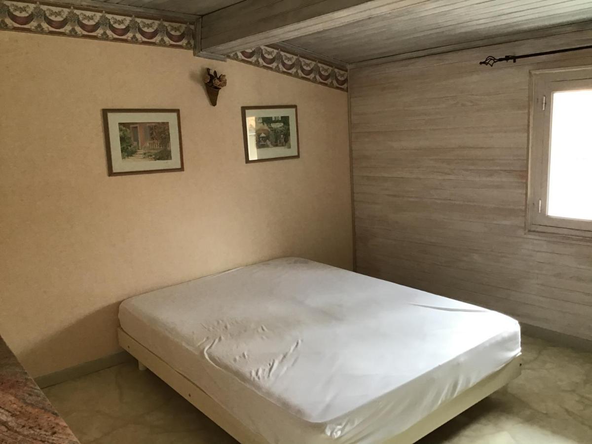 Jolie Maison De Village A Roquecourbe ภายนอก รูปภาพ